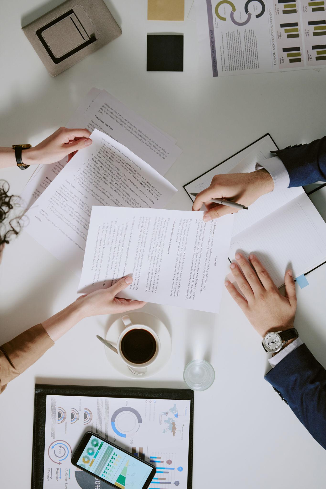 Contracting documents